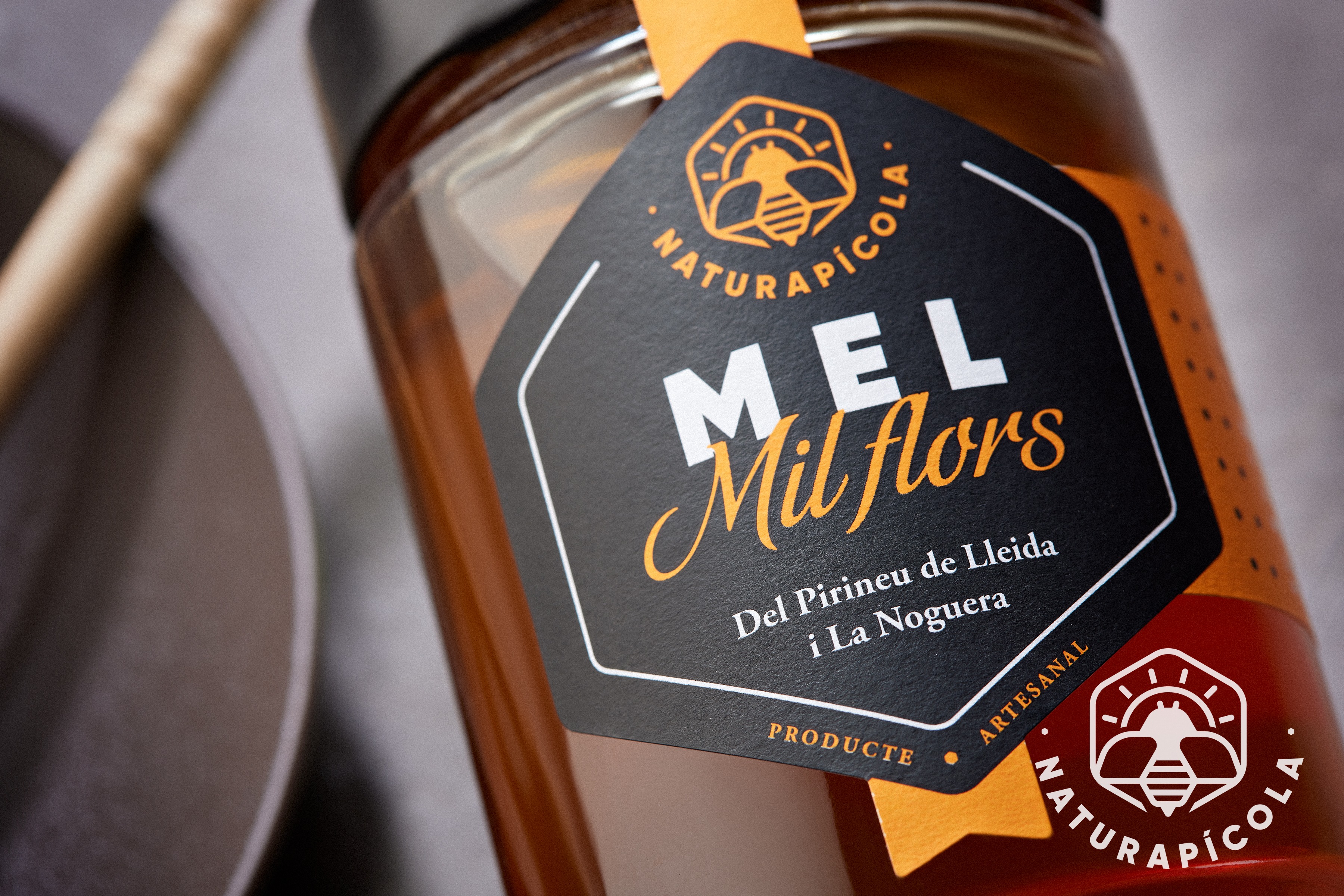 Pot de mel de mil flors NaturApícola de collita pròpia